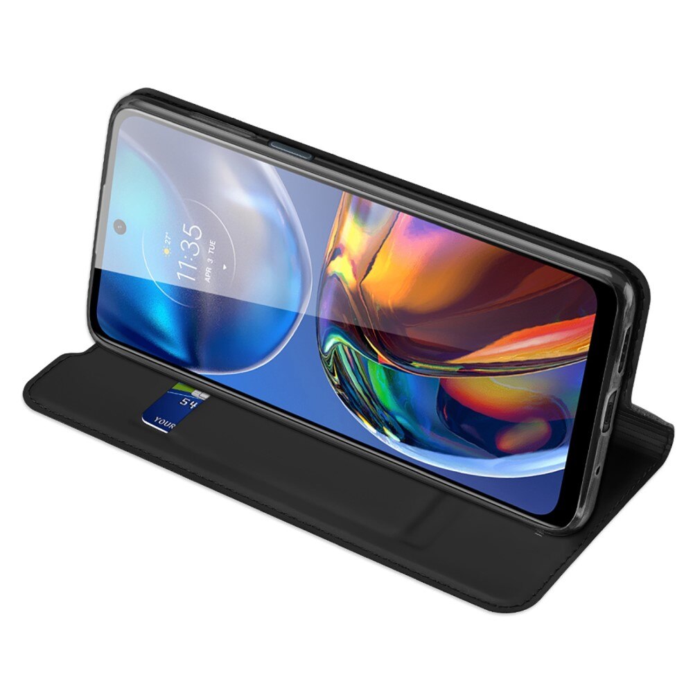 Skin Pro Series Motorola Moto E32 - Zwart