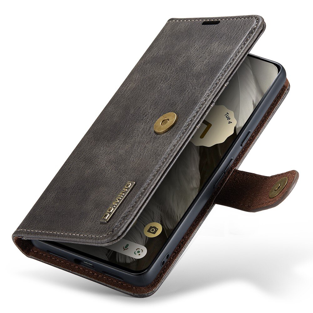 Magnet Wallet Google Pixel 8 Brown