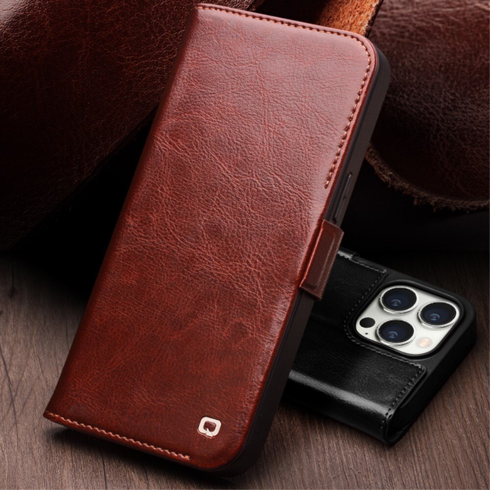 Leather Wallet Case iPhone 15 Pro Brown