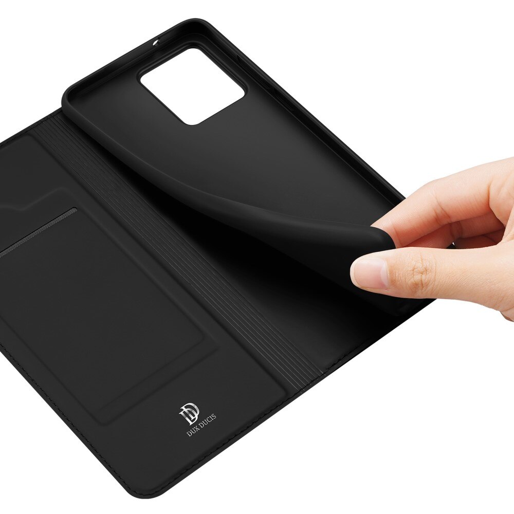 Skin Pro Series Motorola Moto G84 - Zwart