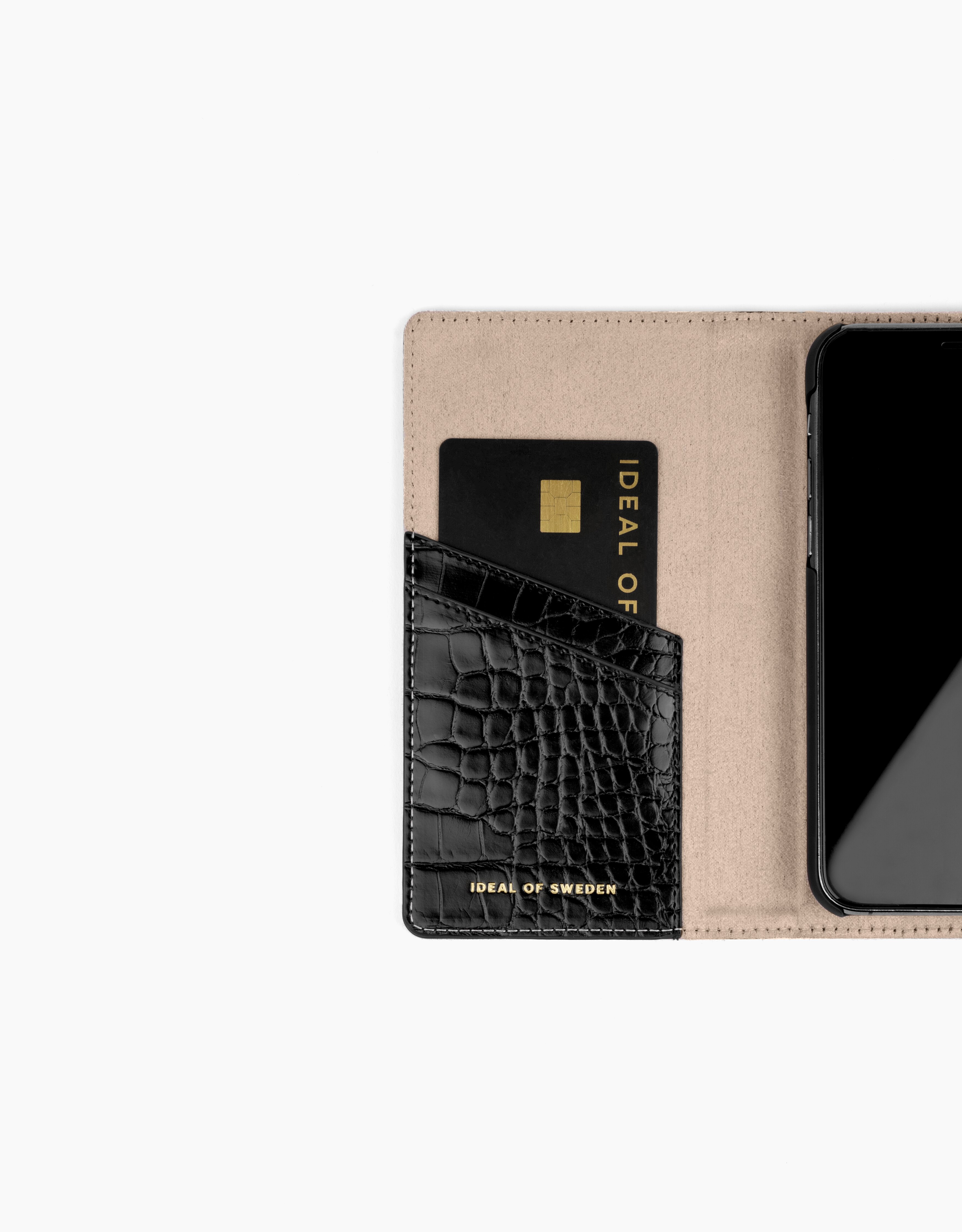 Cora Wallet iPhone 13 Jet Black Croco