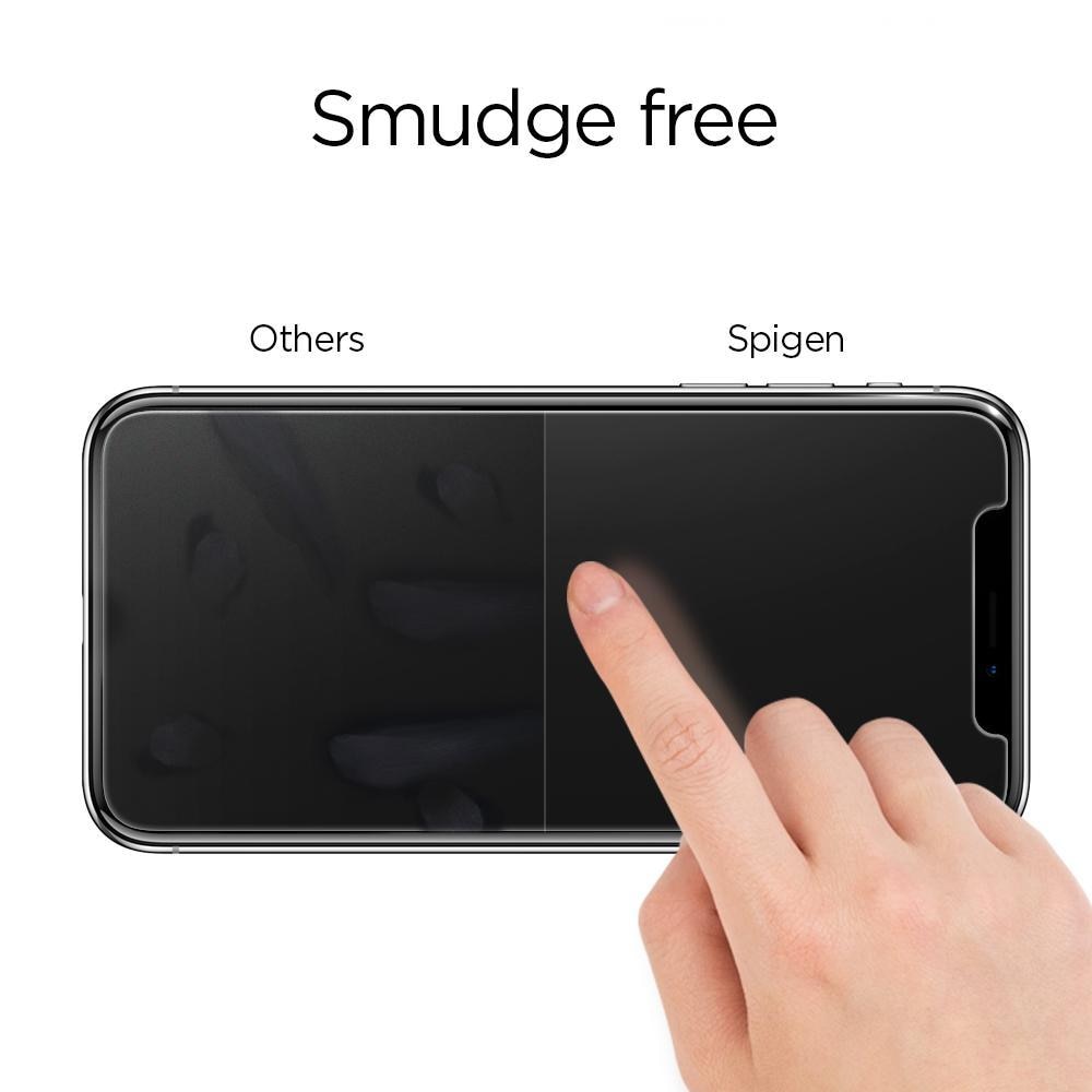 Screen Protector GLAS.tR SLIM HD iPhone 11